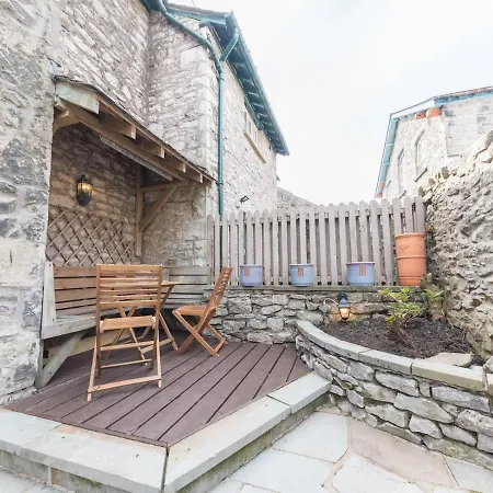 Dom wakacyjny Pass The Keys Georgian Courtyard & Parking Kendal